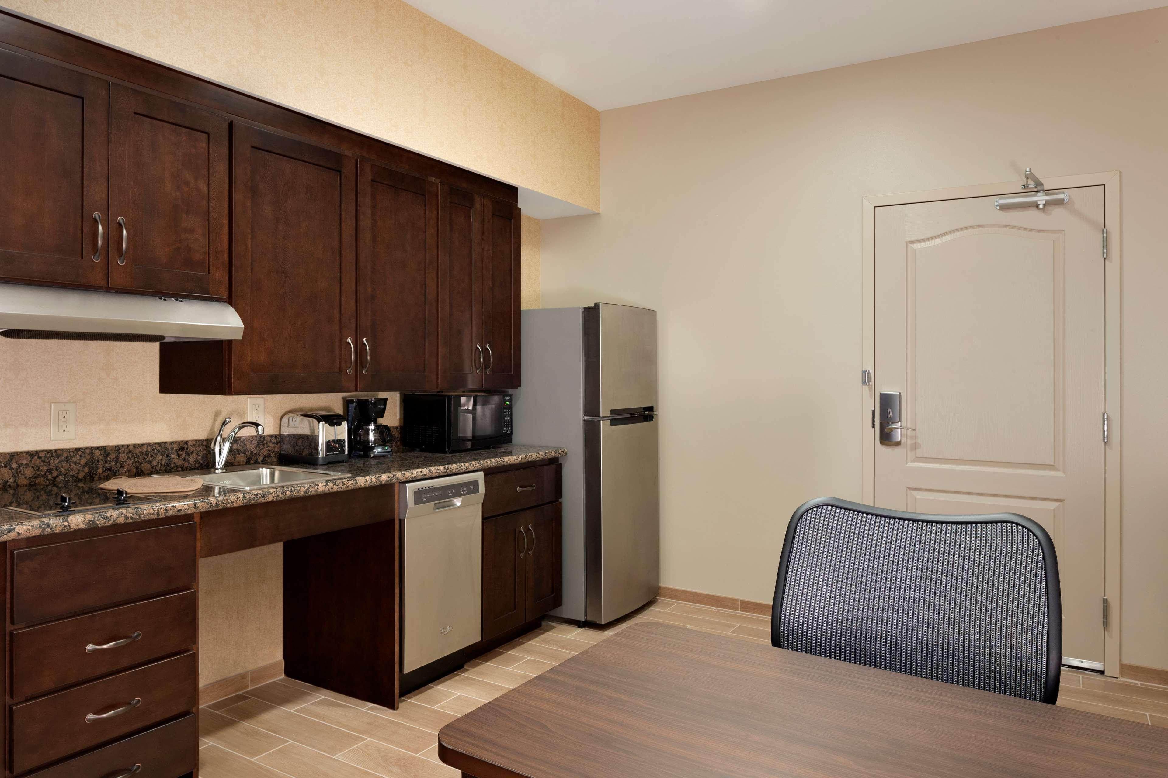 Homewood Suites By Hilton Kalamazoo-Portage Ngoại thất bức ảnh