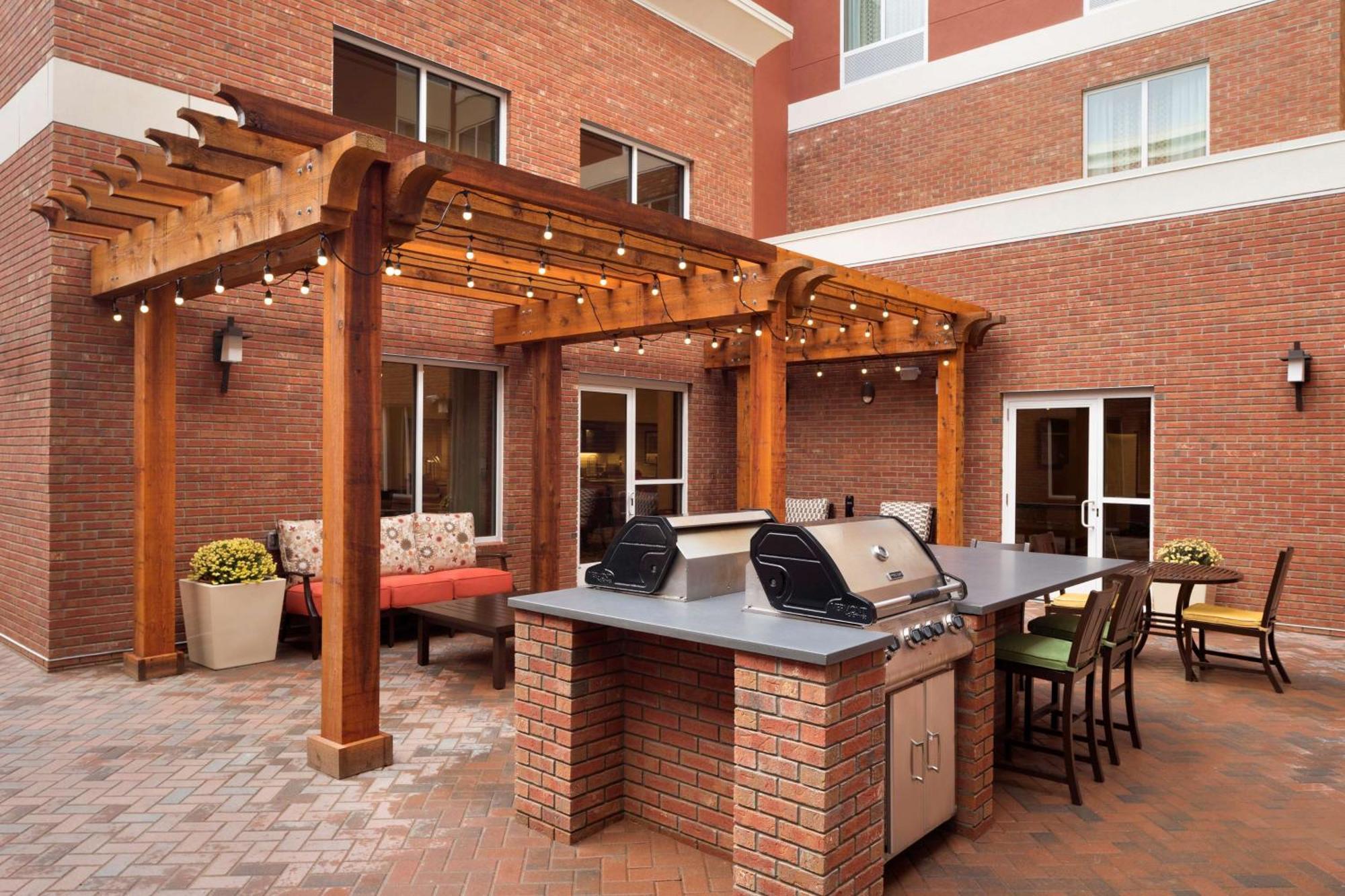 Homewood Suites By Hilton Kalamazoo-Portage Ngoại thất bức ảnh